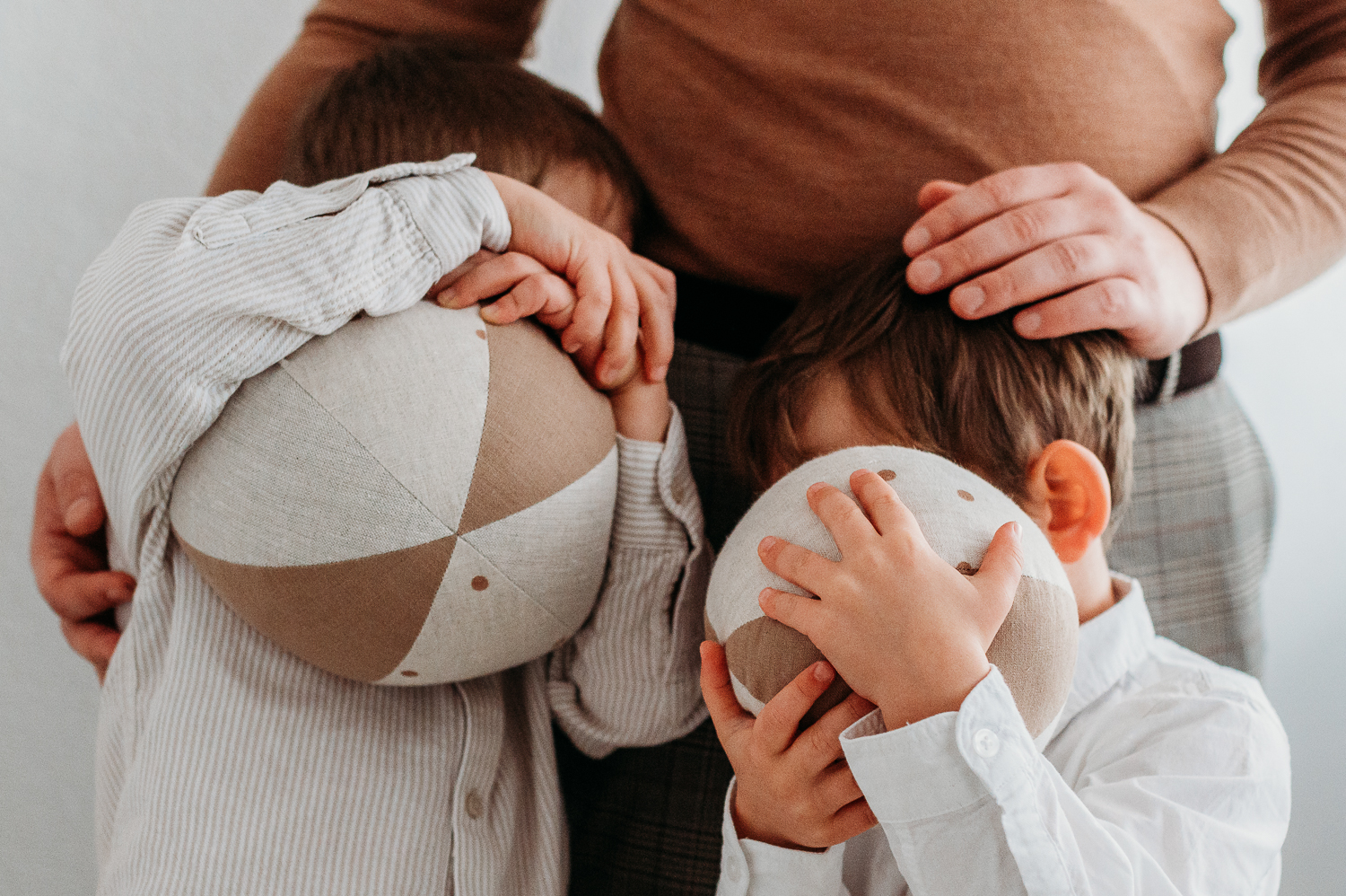 naturalna fotografia rodzinna w studio